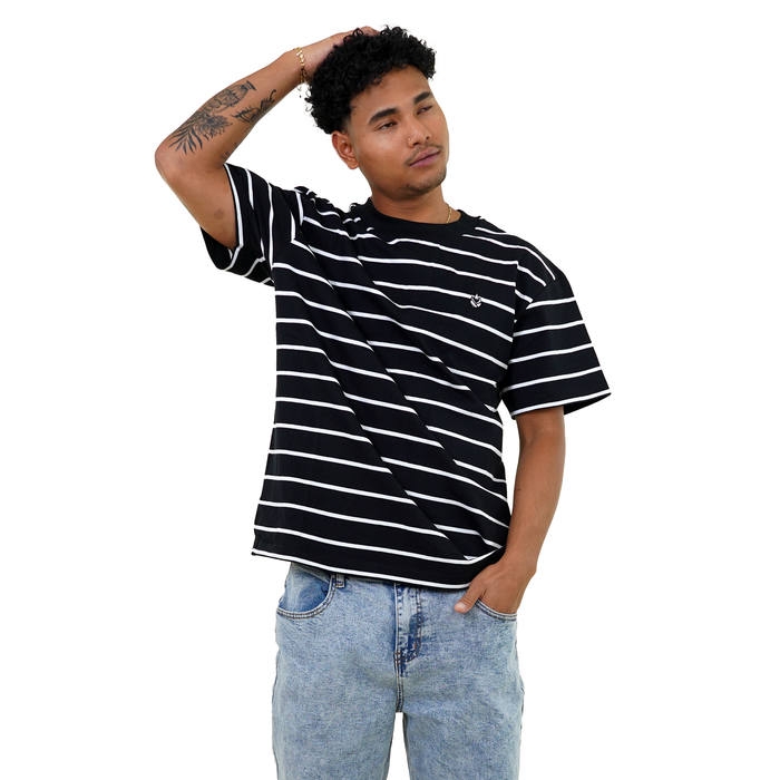 Striphed - Phieres - Black - T-Shirt