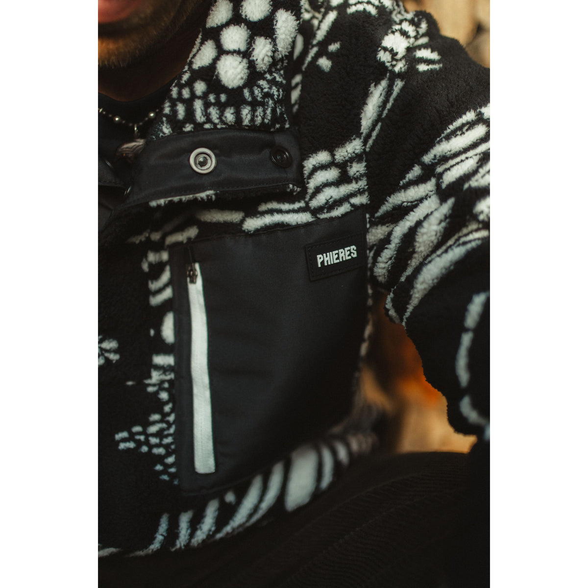 Jasey Jeph Black White Bild 4