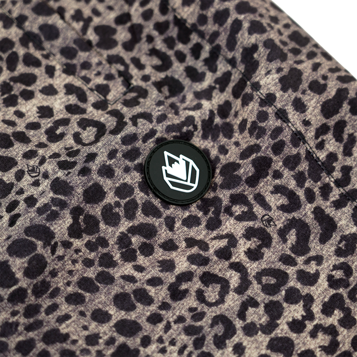 PBF25 Black Leo Bild 2