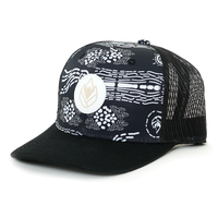 Phintage Youth Black White Bild 1