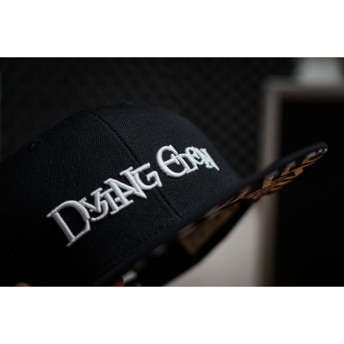 Phieres X DyingEden Sacred Black Bild 6
